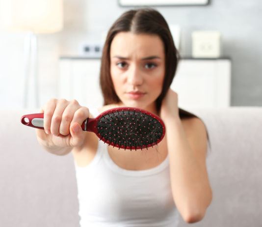 Aminosäuren gegen Haarausfall: Diese Aminosäuren kräftigen das Haar