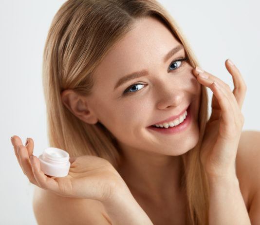 Augenringe durch Eisenmangel: Wie Sie die dunklen Ränder wieder los werden!