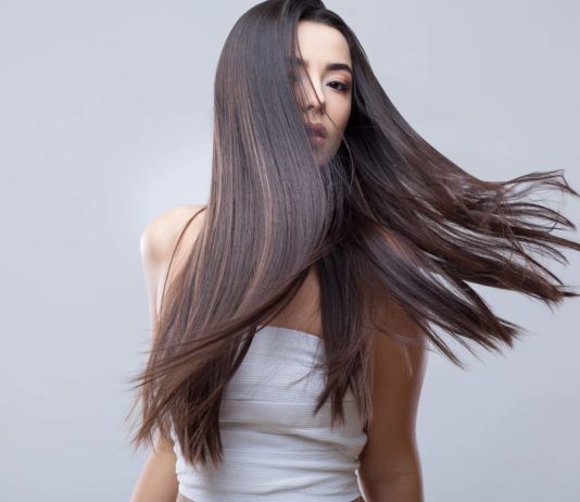 Biotin für die Haare: Wie Biotin die Haare stärkt und das Haarwachstum beschleunigt