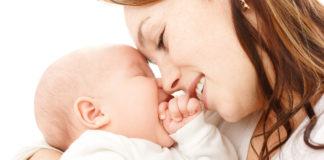 Haarausfall nach der Schwangerschaft: Ursachen und was Sie dagegen tun können