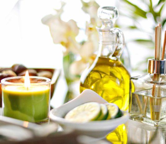 Jojobaöl für die Gesichtspflege: Wie Jojobaöl gegen Falten hilft und die Haut pflegt