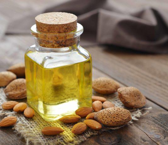 Mandelöl für die Haare: 5 tolle Eigenschaften von Mandelöl für das Haar