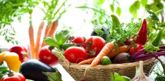 Ernährung gegen Falten: Diese Lebensmittel gegen Falten enthalten besonders viel Kollagen & weitere Anti-Aging Wirkstoffe