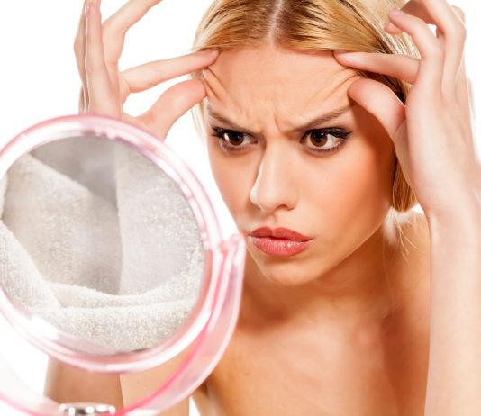 Bieten Sie Sorgenfalten die Stirn: Die besten Tipps gegen Kummerfalten